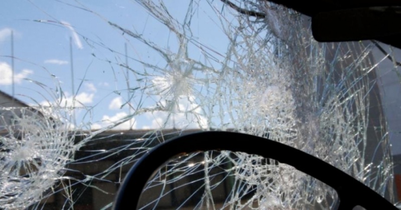Водитель и четверо пассажиров автомобиля «УАЗа» получили телесные повреждения при ДТП
