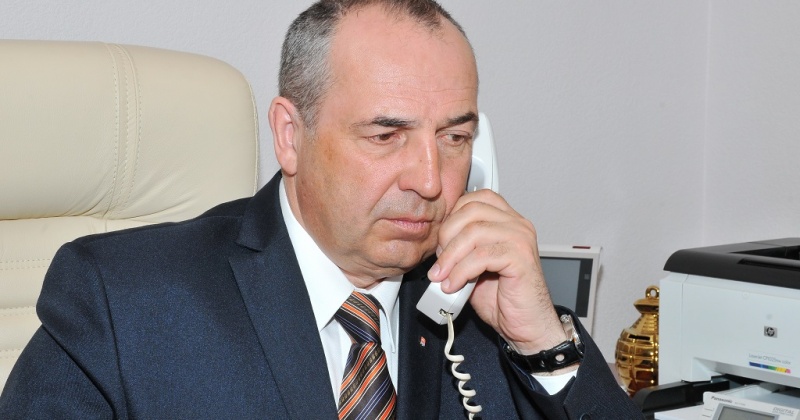 В понедельник, 10 июня, мэр Магадана проведет очередную прямую телефонную линию