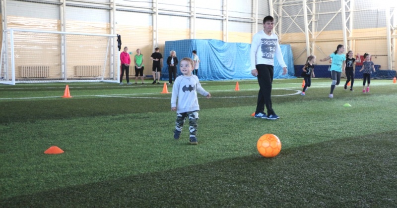 Торжественное открытие городских состязаний «Спортивная семья» состоится 6 октября в футбольном комплексе «Колымский»