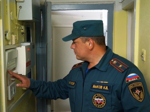МЧС Магадана проверяют готовность избирательных участков к общероссийскому голосованию