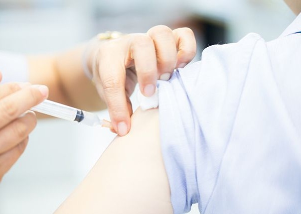 Свыше тысячи колымчан уже получили вакцину от гриппа с начала прививочной кампании
