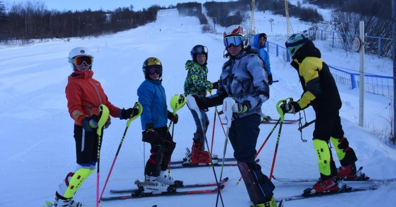 Туристический сезон в Русской горнолыжной школе открывается завтра, 21 ноября в Магадане