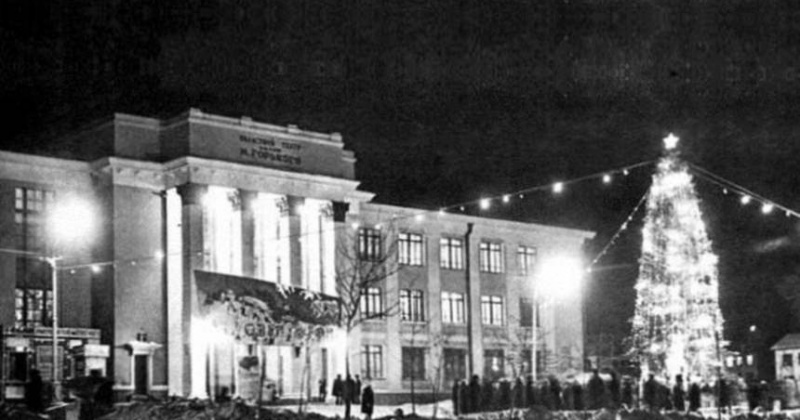 «Советская страница в истории новогодней елки»: выставка под таким названием откроется в павильоне парка «Маяк» 12 декабря