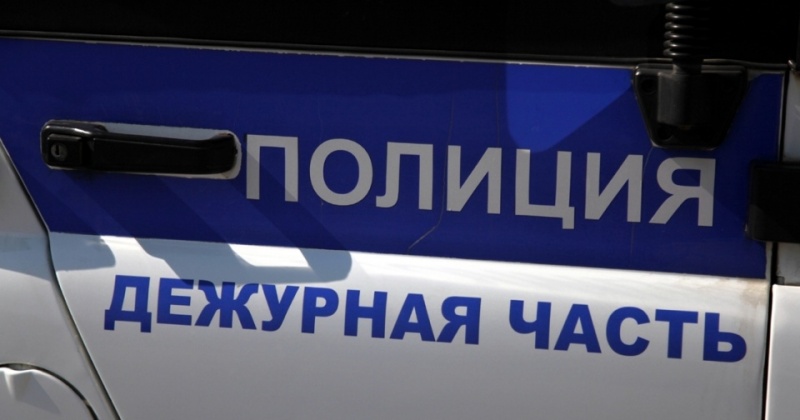 Полицейскими в Магадане установлена местная жительница, совершившая кражу 25 тысяч рублей из квартиры