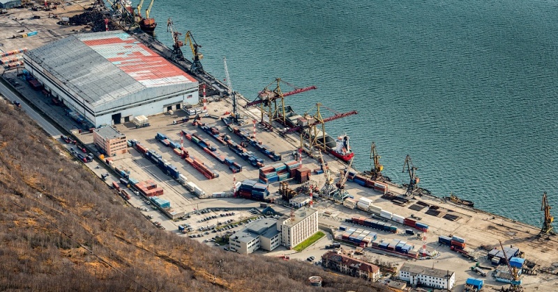 Операторами морских терминалов Магадана приняты меры по предупреждению и ликвидации последствий аварийных разливов нефти