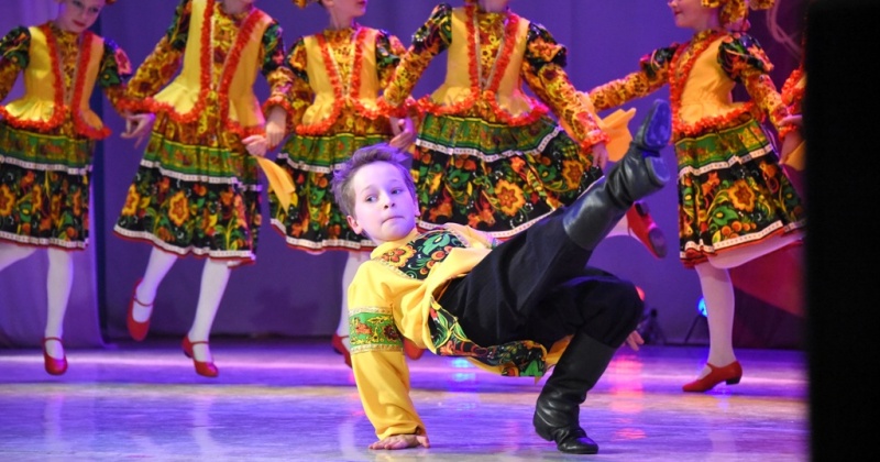 В Магадане в феврале-апреле пройдет XV городской конкурс молодых исполнителей эстрадной песни и танца «Звездопад»