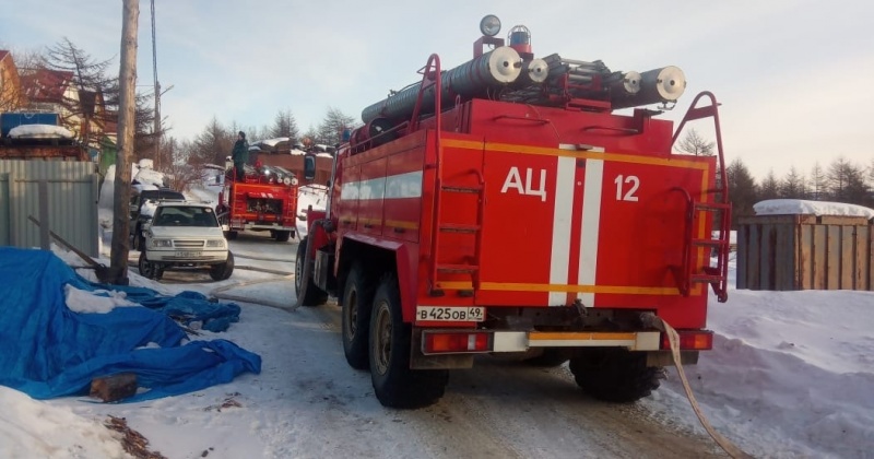 Пожарные Магадана ликвидировали загорание садового дома