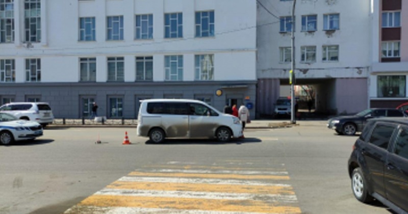 Водитель автомобиля «Тойота-Окси» сбил пенсионерку на пешеходном переходе
