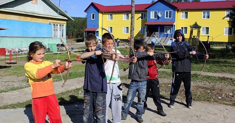 Анатолий Широков: у колымских семей появилась уникальная возможность – бесплатно отправить детей в летние лагеря