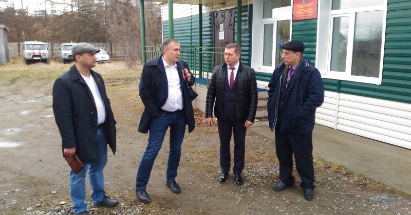 Сотрудникам Ольского филиала Магаданской областной больницы представили нового главного врача