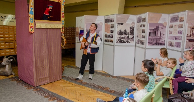 Магаданский театр кукол посетит с гастролями 6 районов региона