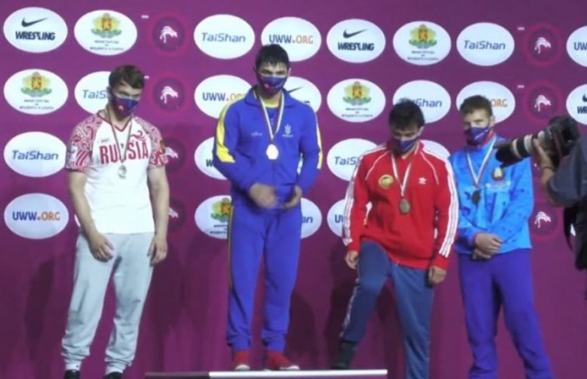 Магаданец Тимур Чернышов стал серебряным призером первенства Европы по борьбе