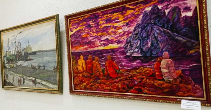 Выставка живописи «Краски Северной земли» открывается в Магадане