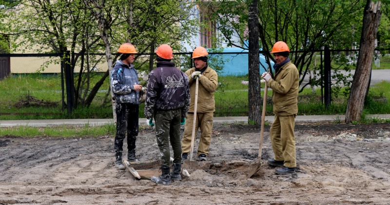 В Магаданской области планируется снизить стоимость патента для привлекаемых работников строительной сферы 