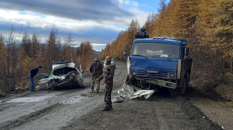 Водитель и пассажир автомобиля «ВАЗ» получили телесные повреждения в результате ДТП