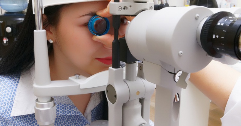 В Магаданской областной больнице внедрен новый метод лечения заболеваний сетчатки глаза