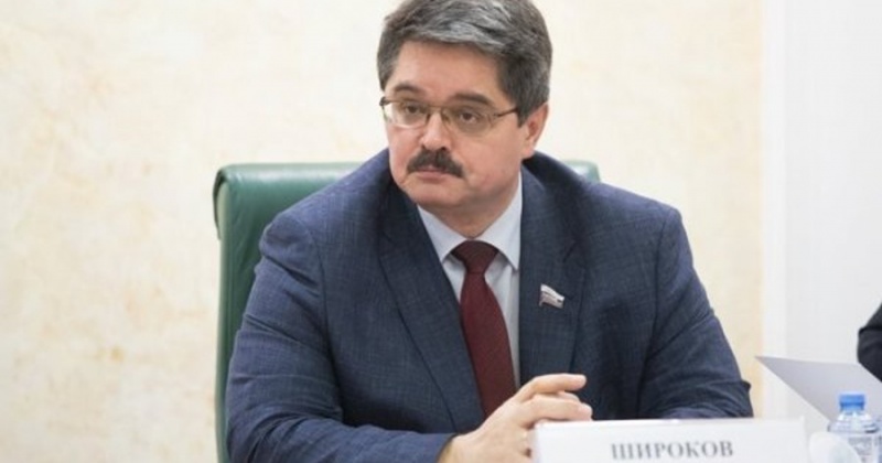 Сенатор Анатолий Широков поднял проблему субсидирования доставки моторного топлива в Магаданскую область