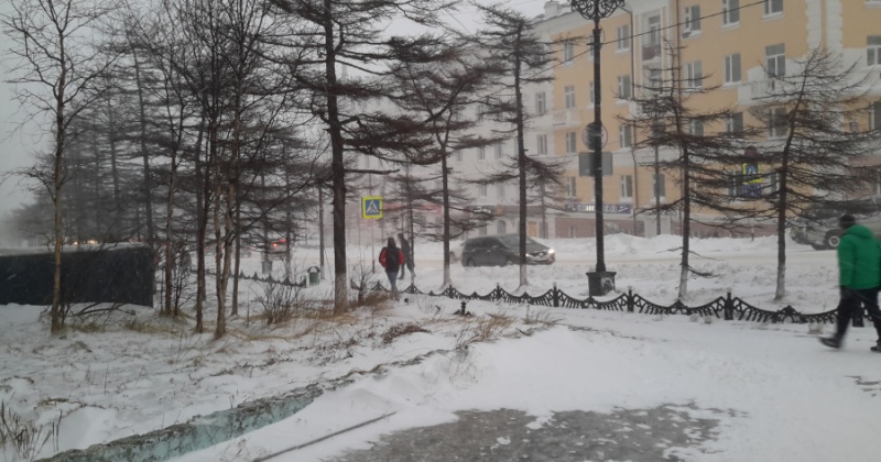 Ветер с метелью и сильный снег ожидается на территории Магаданской области