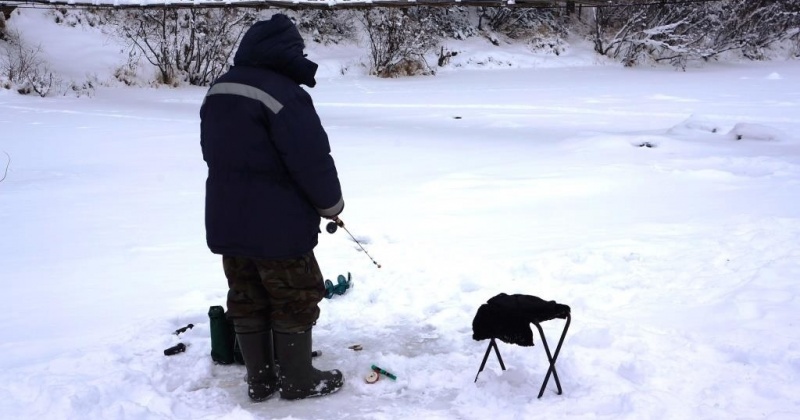 МЧС России рекомендует магаданцам не выходить на неокрепший лед до завершения процесса ледообразования