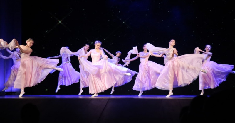 Региональный фестиваль хореографического творчества «Палитра танца» завершился на Колыме