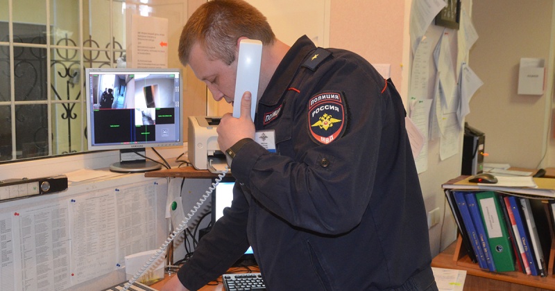 Полицейскими в Магаданской области установлен гражданин, совершивший кражу денежных средств с банковского счета