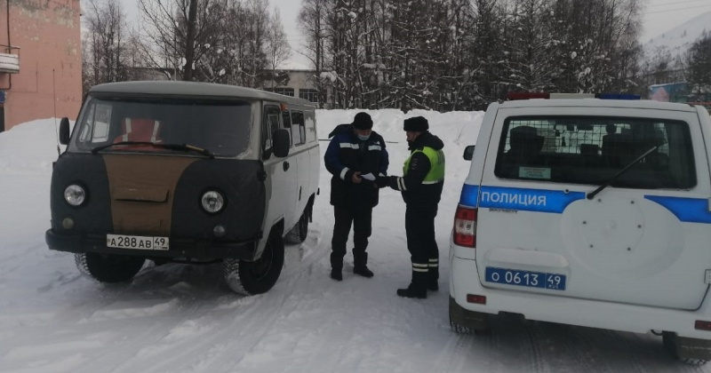 В Магаданской области полицейские провели акцию "Водитель, будь внимателен!"