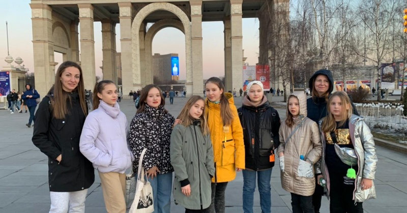 Делегация юных колымчанок отправилась в город Москва на конкурс «Кремлевские звезды»