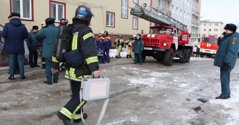 В Магаданской областной больнице прошли пожарно-тактические учения