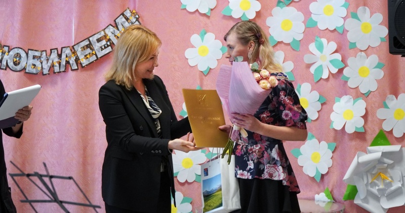 Татьяна Савченко поздравила коллектив Дома-интерната для престарелых и инвалидов с полувековым юбилеем учреждения