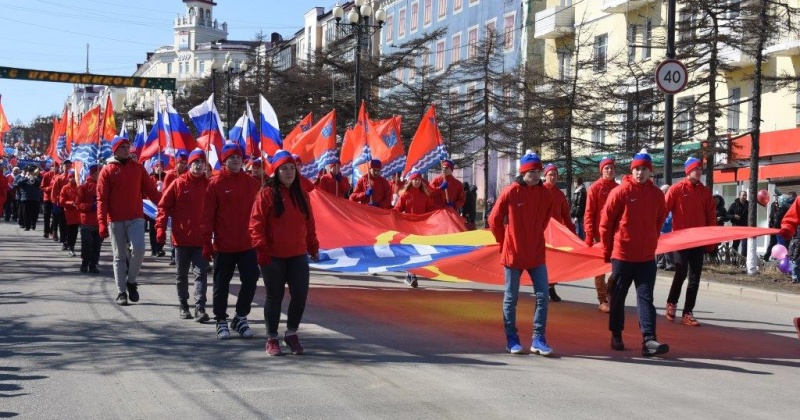 Первомайское шествие и концертные программы пройдут в Магадане в День Весны и Труда