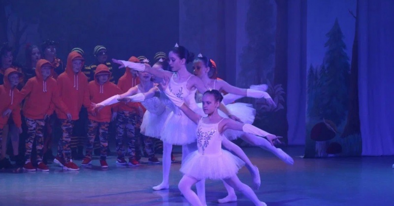 Магаданский ансамбль танца «Карусель» отметил 20-летний юбилей