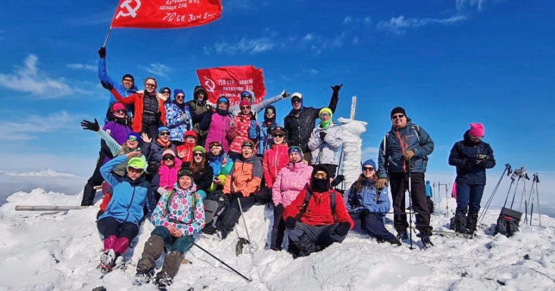 22 выпускника региональных курсов по лыжным и пешим походам получили свидетельства о прохождении обучения