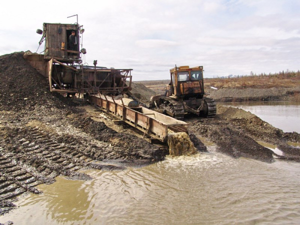 Более 40 тонн золота и свыше 565 тонн серебра добыли на Колыме с начала года