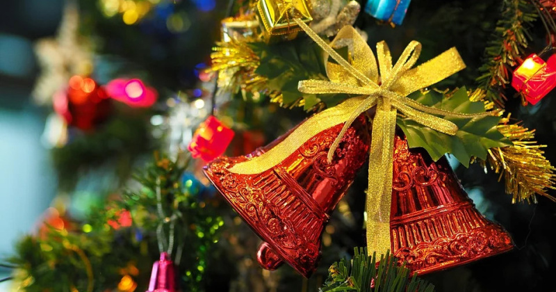 В округе депутата Магаданской городской Думы Михаила Тумашова стартовала новогодняя акция «Дед Мороз от депутата»
