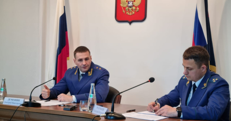 Заместитель Генерального прокурора Российской Федерации Дмитрий Демешин провел личный прием граждан в Магаданской области