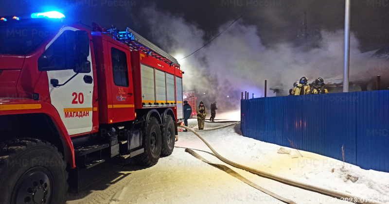 Магаданские пожарные второй раз спасли из горящего дома пенсионера