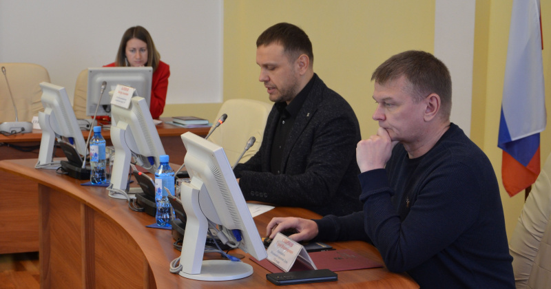 Виктор Баринов провел заседание депутатской комиссии по вопросам местного самоуправления