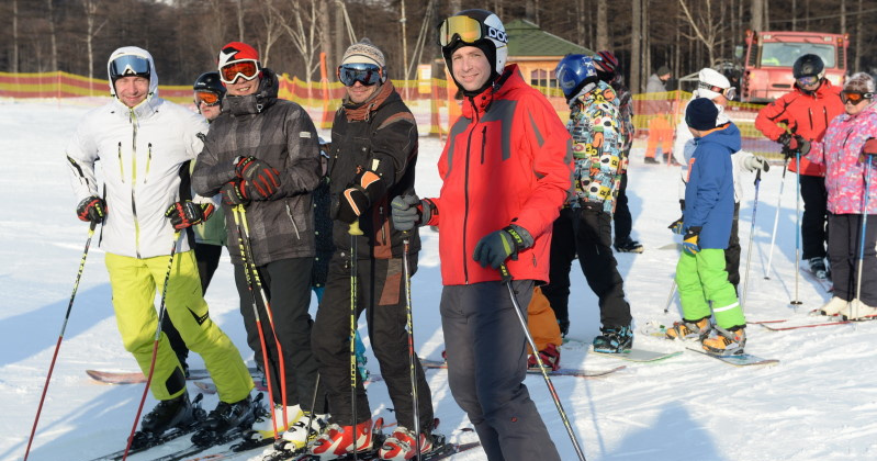 В Магадане состоится первый этап Кубка "Маг-Си Интернешнл" среди ветеранов по горным лыжам в дисциплине "Слалом гигант"
