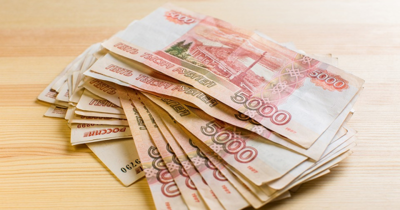 В Магадане пенсионер лишился 145 тысяч рублей, доверившись «сотруднику службы безопасности банка»