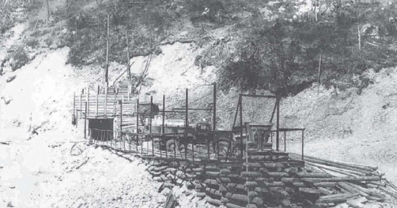 31 марта 1978 года состоялся пуск в эксплуатацию Карамкенского горно-обогатительного комбината