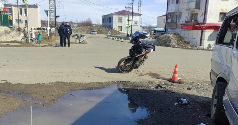 57-летний водитель автомобиля «Тойота Хайс» сбил мотоциклиста