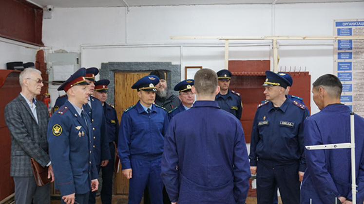 Условия содержания осужденных в исправительной колонии № 3 проверил прокурор Магаданской области