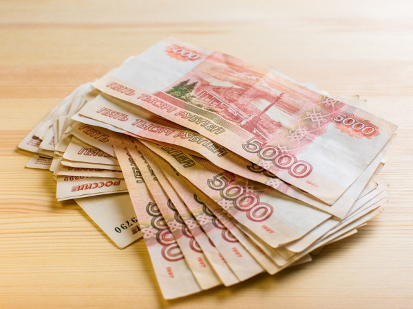 Пенсионерка из Магадана перечислила мошенникам более 4 миллионов рублей