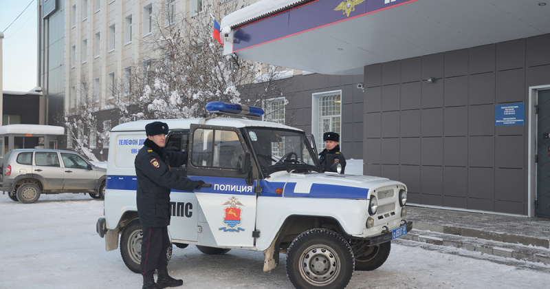 Анатолий Широков: Ежедневно в любую погоду на охрану правопорядка выходят десятки колымских полицейских