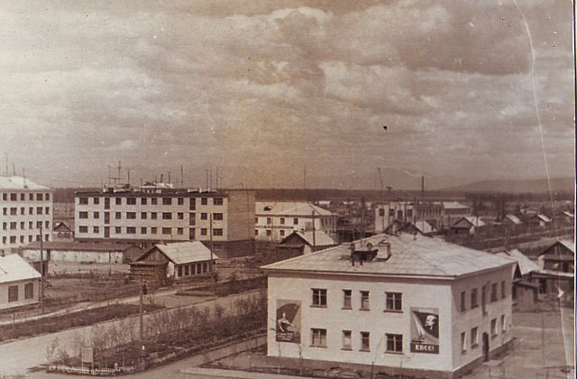 4 января 1926 года  постановлением ВЦИК упразднена Ольская волость и создан Ольский район