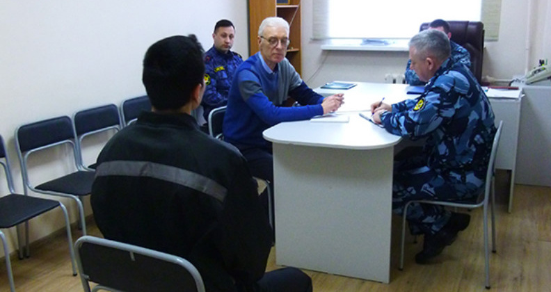 Уполномоченный по правам человека в Магаданской области посетил следственный изолятор № 1.