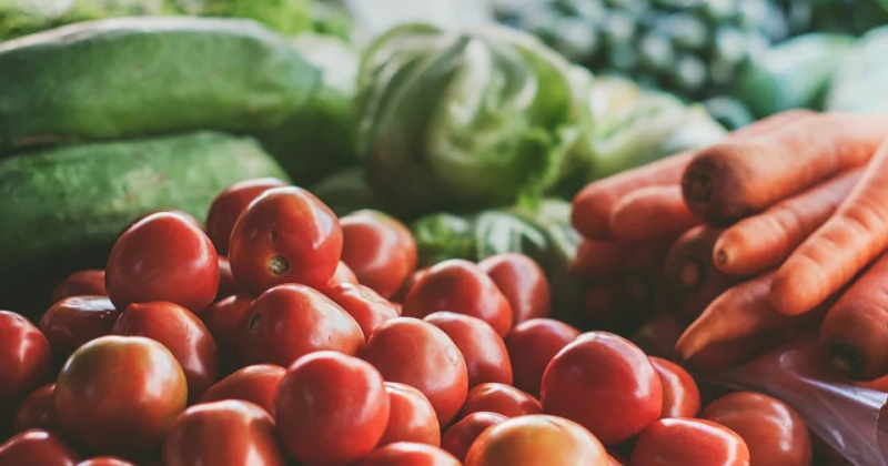В Магаданской области выше среднего уровня по стране увеличились цены на отдельные виды свежих овощей