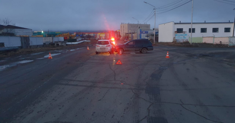 32-летний водитель иномарки «Тойота Калдина» протаранил «Мазда Демио»