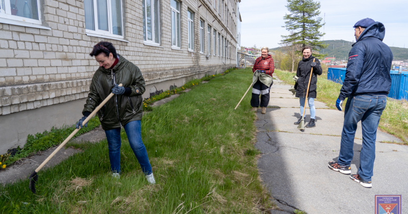 Сотрудники ПСЦ Магаданской области приняли участие во Всероссийской экологической акции «Зеленая Весна»