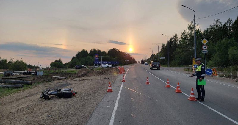 ДТП на трассе «Колыма»: пострадали водитель и пассажирка мопеда